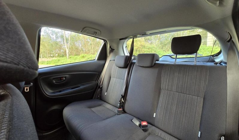 
								2019 Toyota Yaris NCP130R Ascent full									
