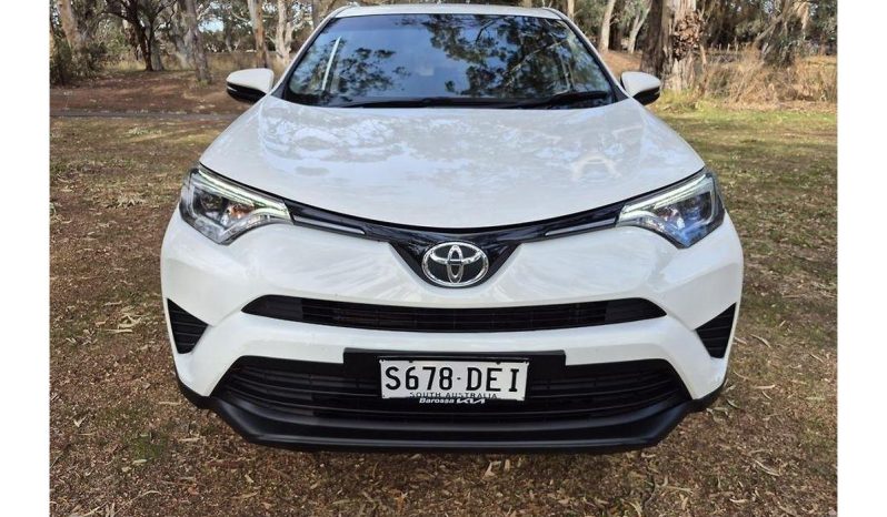 
								2017 Toyota RAV4 GX Auto AWD full									