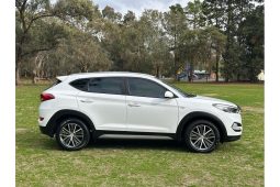 
										2017 Hyundai Tucson Active X Auto 2WD full									