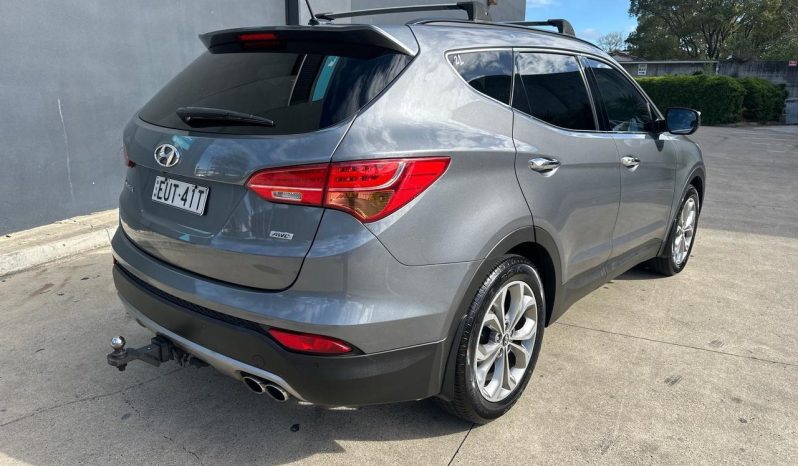 
								2013 Hyundai Santa Fe Highlander 4×4 full									