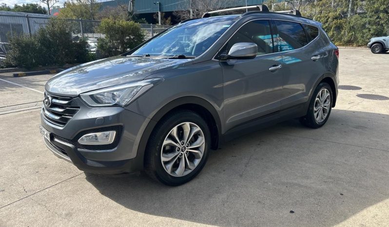 
								2013 Hyundai Santa Fe Highlander 4×4 full									