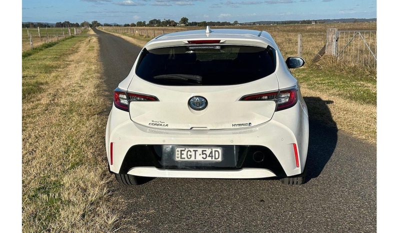 
								2019 Toyota Corolla SX Hybrid Auto full									