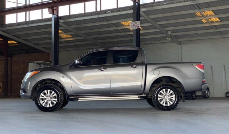 
								2015 Mazda BT-50 MY13 XTR (4×4) Grey full									