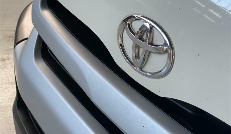 
								2018 Toyota Hiace Commuter Auto Bus full									