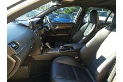 
										2009 Mercedes-Benz C63 AMG W204 full									