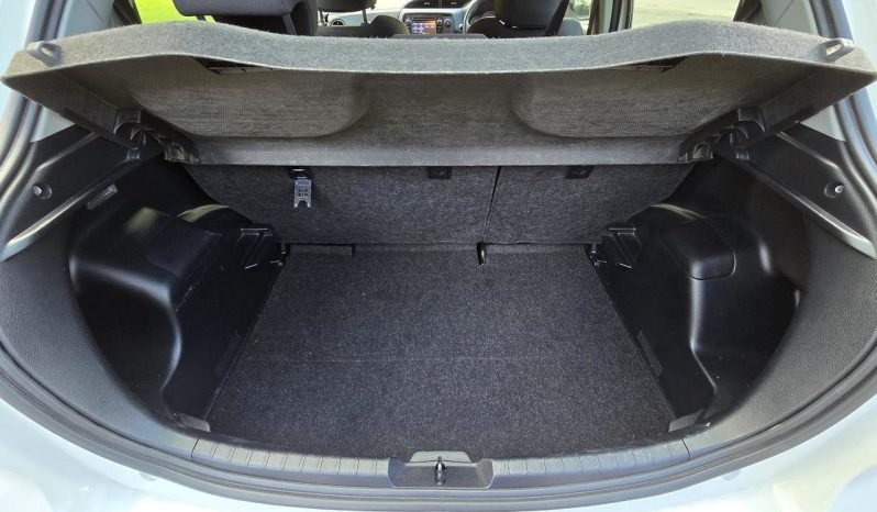 
								2019 Toyota Yaris NCP130R Ascent full									