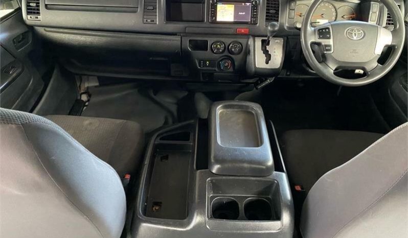 
								2018 Toyota Hiace Commuter Auto Bus full									
