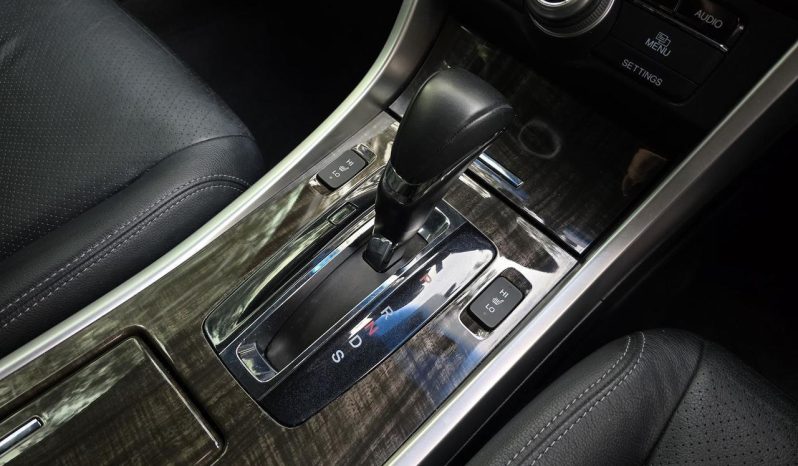 
								2013 Honda Accord 9th GenVTi-L Sedan full									