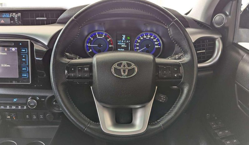 
								2018 Toyota Hilux SR5 GUN126R 4X4 full									