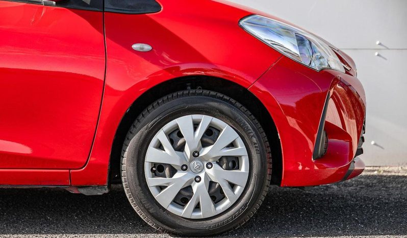 
								2017 Toyota Yaris Ascent Auto full									