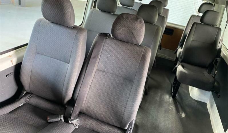 
								2018 Toyota Hiace Commuter Auto Bus full									