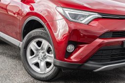 
										2018 Toyota RAV4 GX Auto 2WD full									
