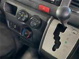 
										2018 Toyota Hiace Commuter Auto Bus full									